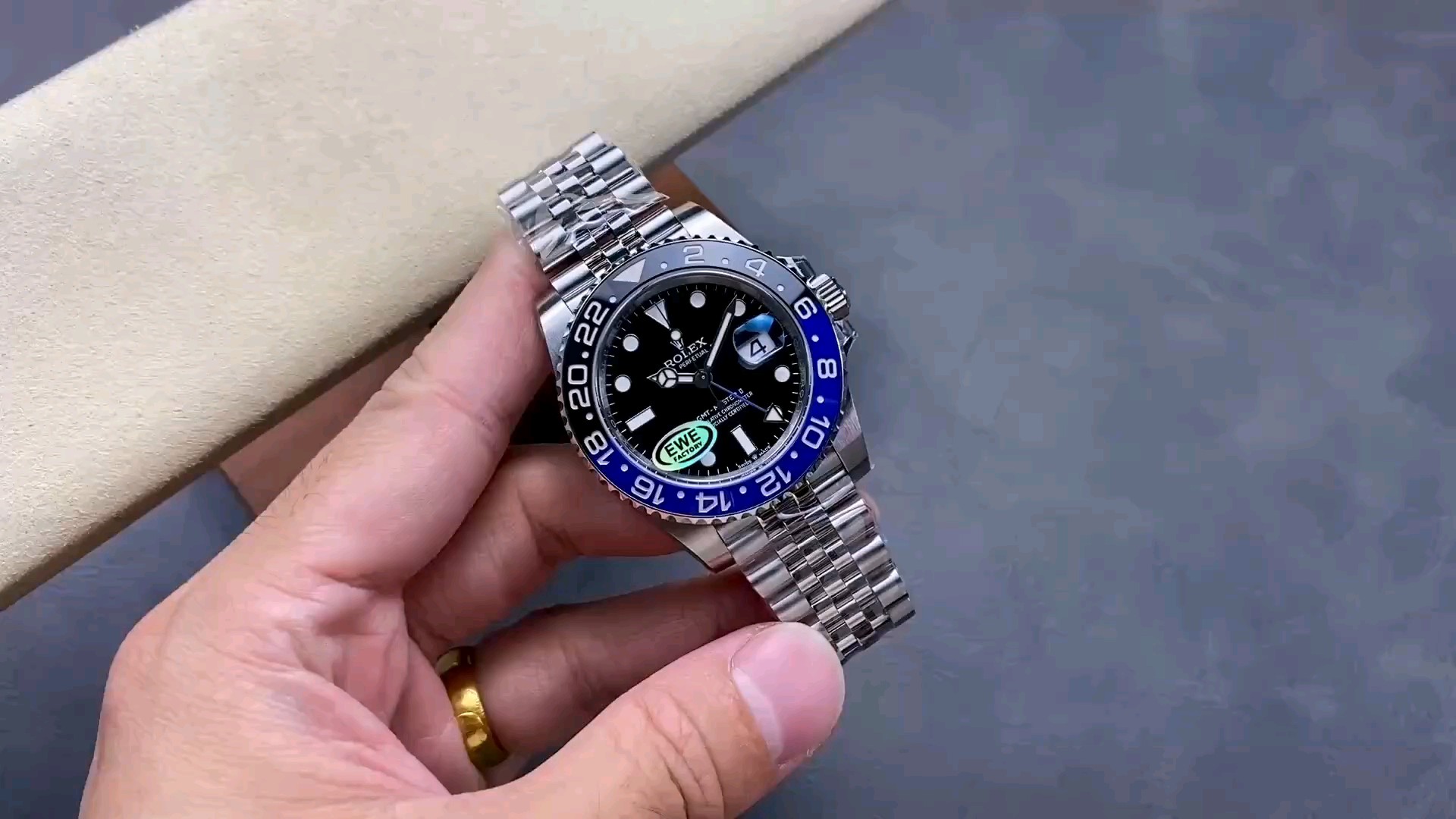 EWE V5 グリニッジ GMT IIレビュー
