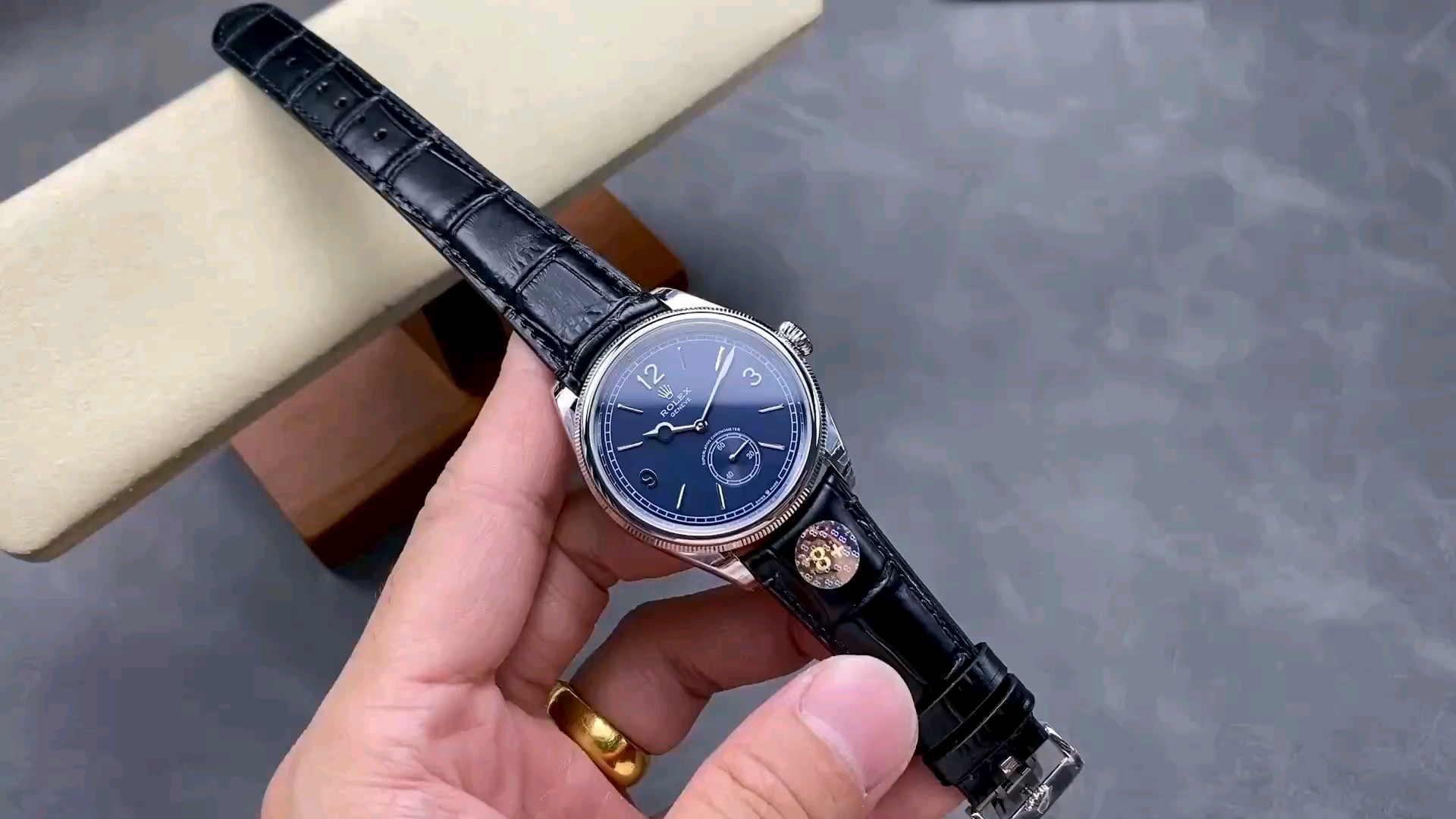 ウルトラシンビジネス時計【ロレックスパーペチュアル1908】の魅力に迫る！