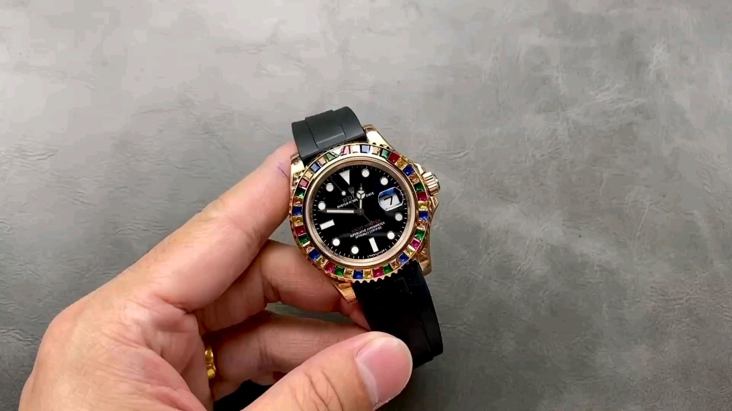 ロレックス レインボー🌈ヨット 3135ムーブメント 40mm