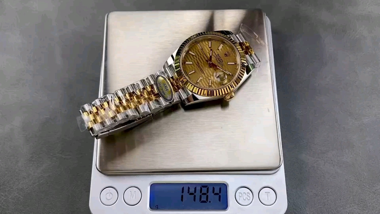 ロレックス デイトジャスト 41mm 最新モデルを徹底レビュー！その魅力とシークレットに迫る