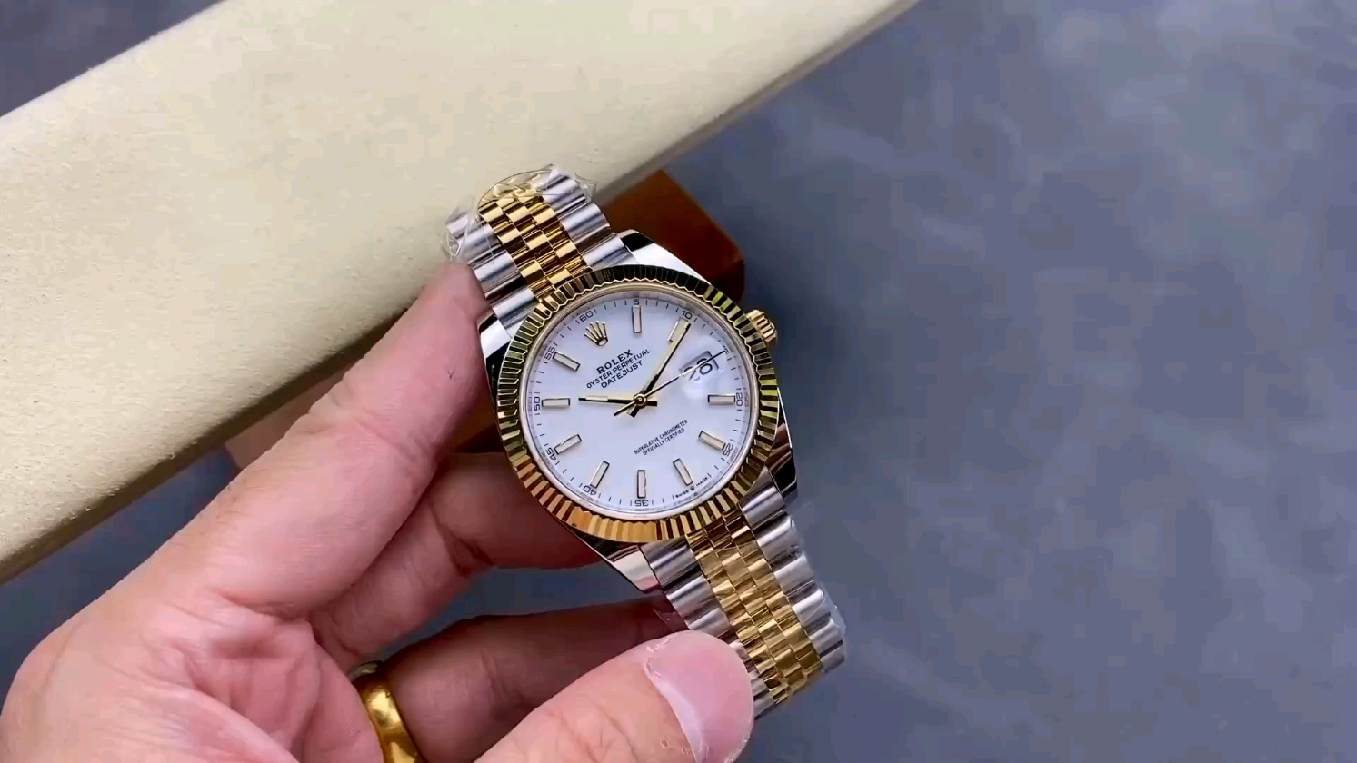 ARFの新作モデル！ロレックスの重厚感が際立つつデイトジャスト 41mm
