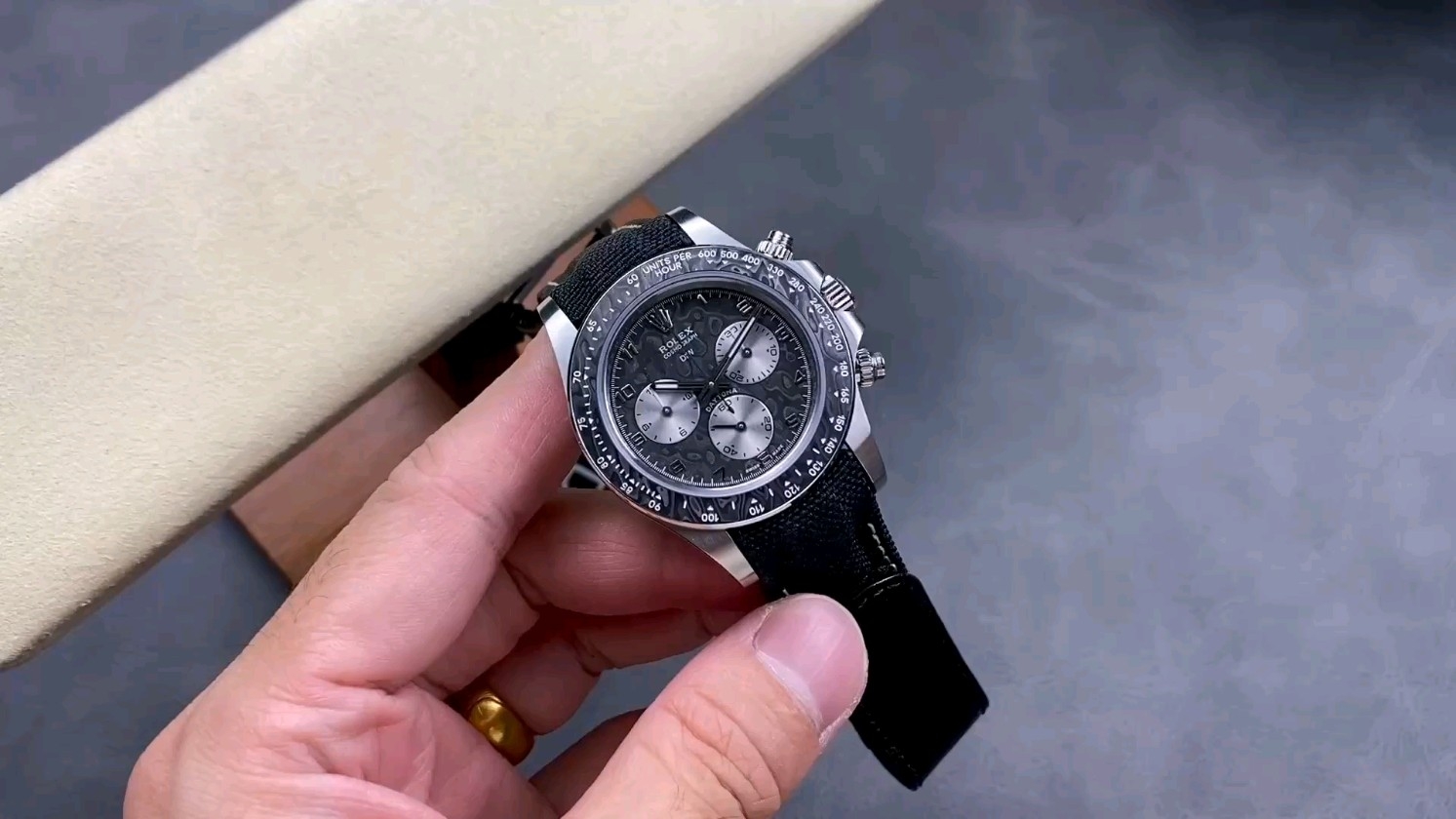 DIW 4130 ロレックス デイトナ スケルトンバック 4130ムーブメント 40mm