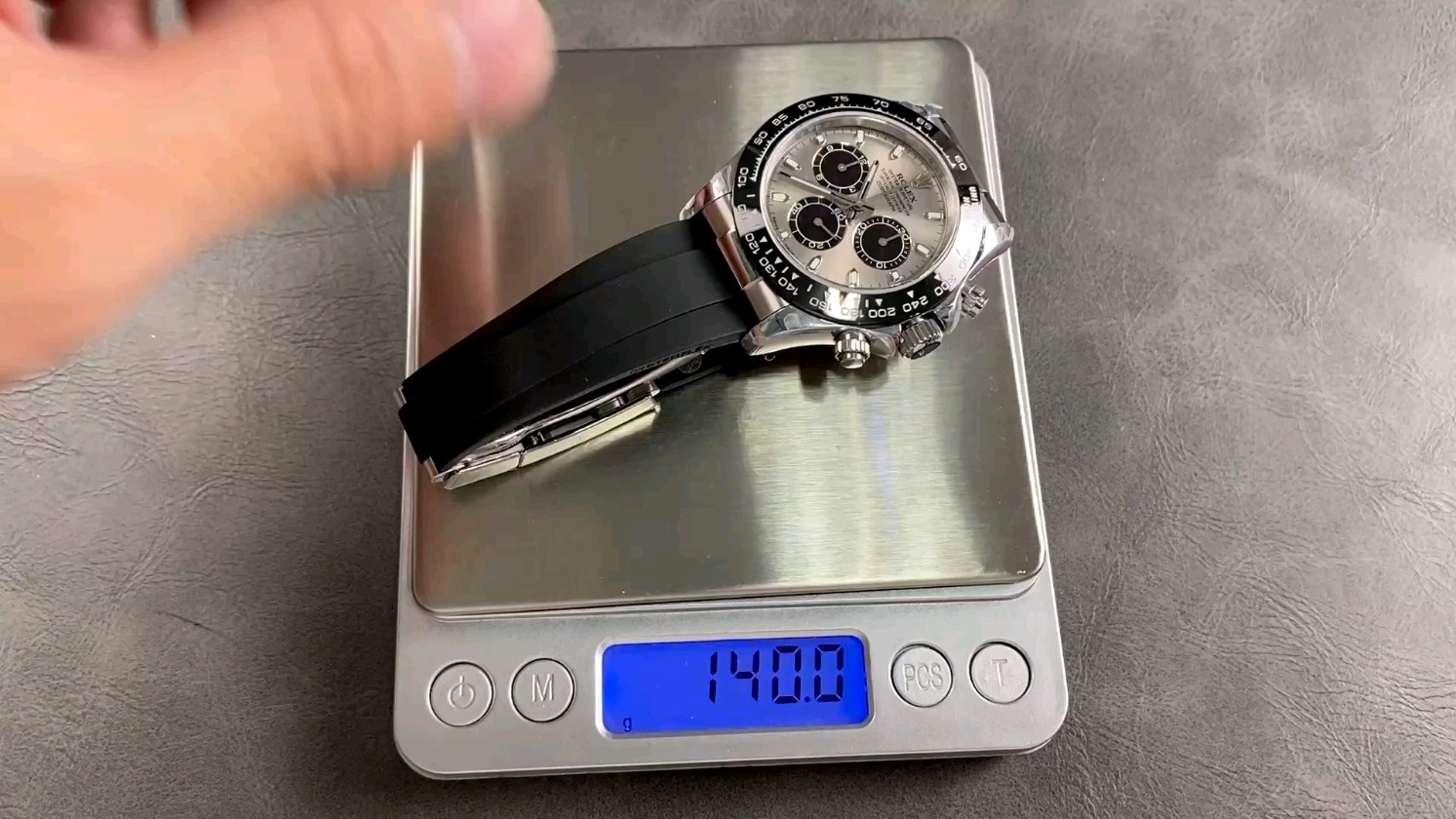 QF バランス4130 ロレックス 重量140g デイトナ4130ムーブメント904スチール