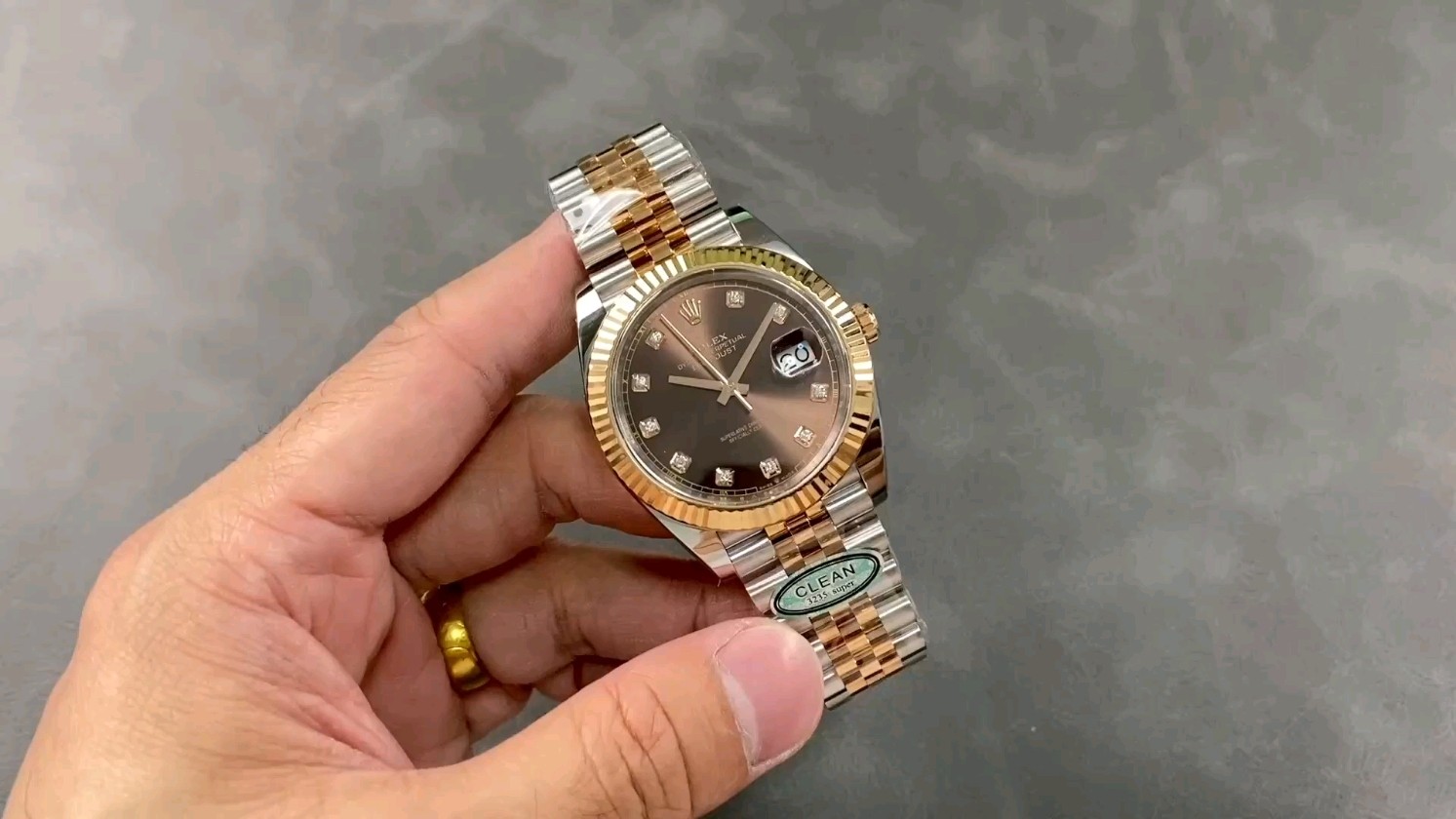 クリーン工房 C工 ロレックス デイトジャスト 41mm 側面にホワイトゴールドれなし 3235ムーブメント