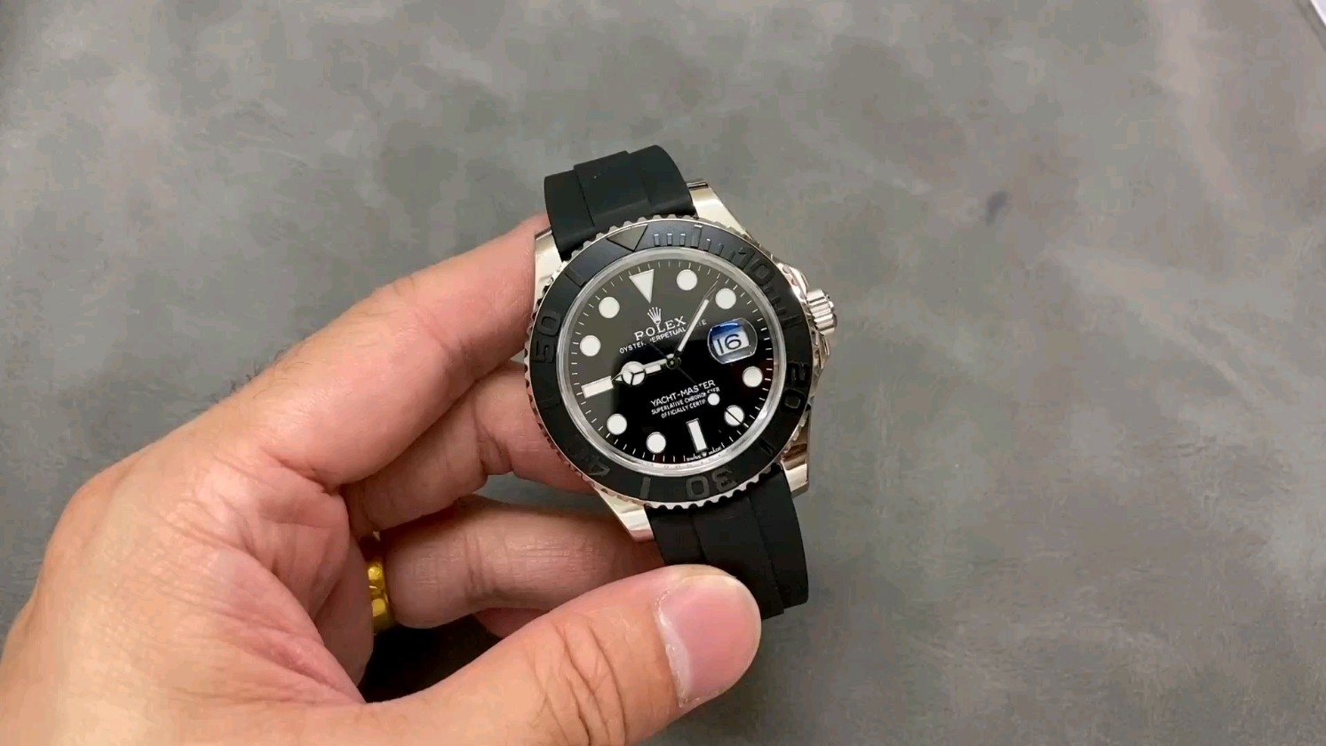 ロレックス ホワイトヨット 3235ムーブメント 42mm 904Lステンレススチール
