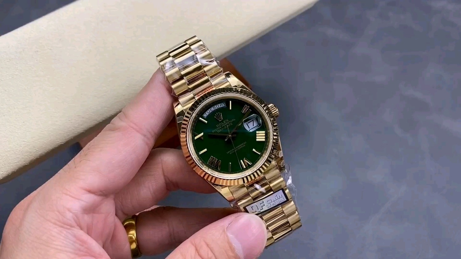 QF 軽量化モデル ロレックス デイデイト ダブルカレンダー 2836ムーブメント 40mm 184g