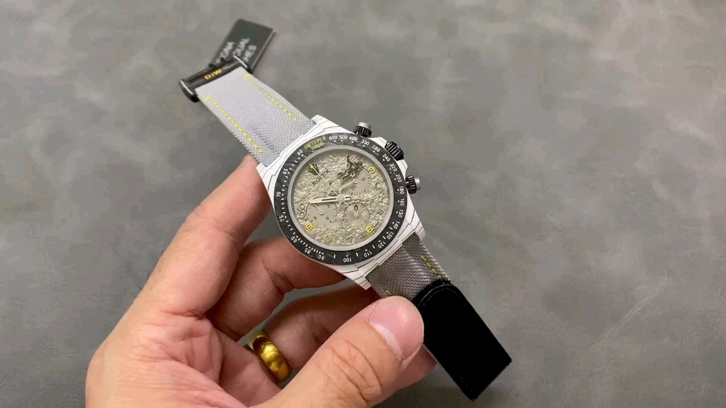 DIW ロレックス シースルーバック スペースマン ホワイトカーボンファイバー デイトナ 4130ムーブメント 40mm