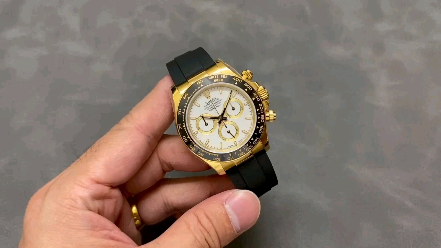 QF ロレックス 新作モデル デイトナ 4131ムーブメント 40mm 904Lステンレススチール