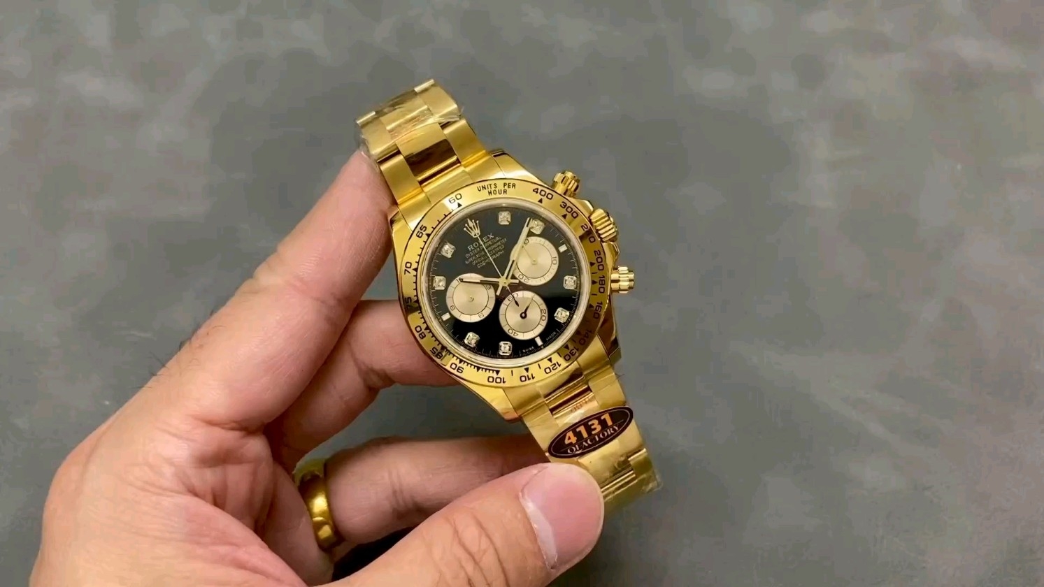 QF ロレックス 新作モデル デイトナ 4131ムーブメント 40mm 904ステンレススチール