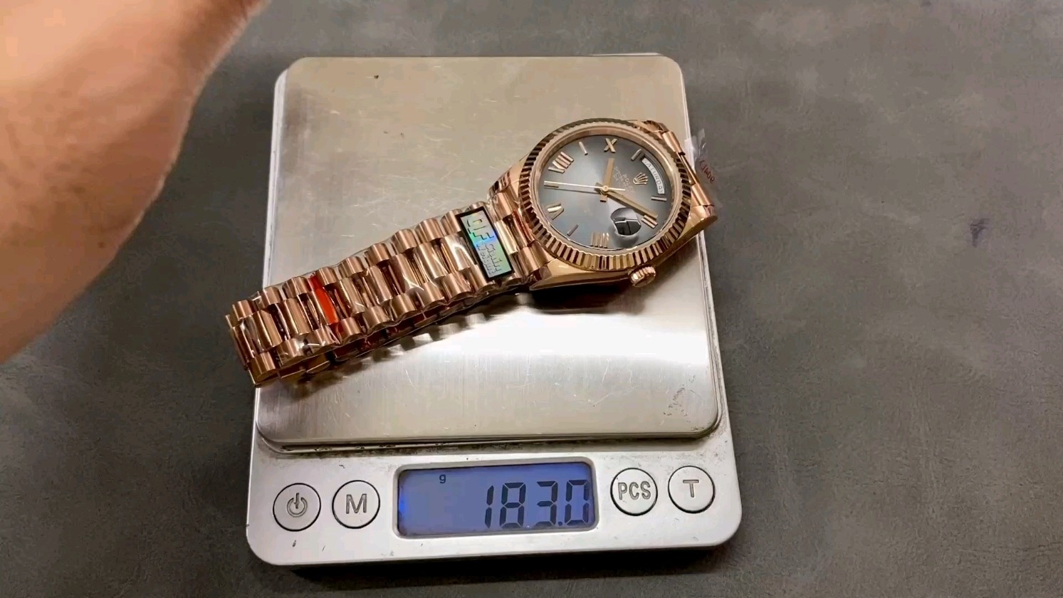QF 軽量化モデル ロレックス デイデイト ダブルカレンダー 2836ムーブメント 40mm 184G