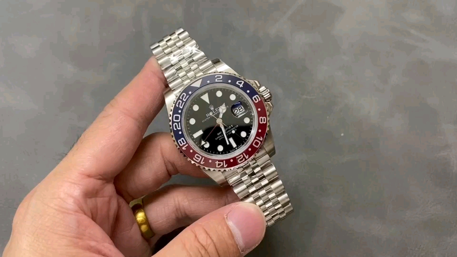 コストパフォーマンス抜群 ロレックス GMTマスター 3186/3285ムーブメント 904Lステンレススチール 40mm