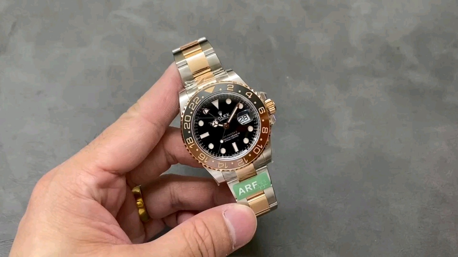 最新のサスGMT登場！重量にこだわるその理由とは？