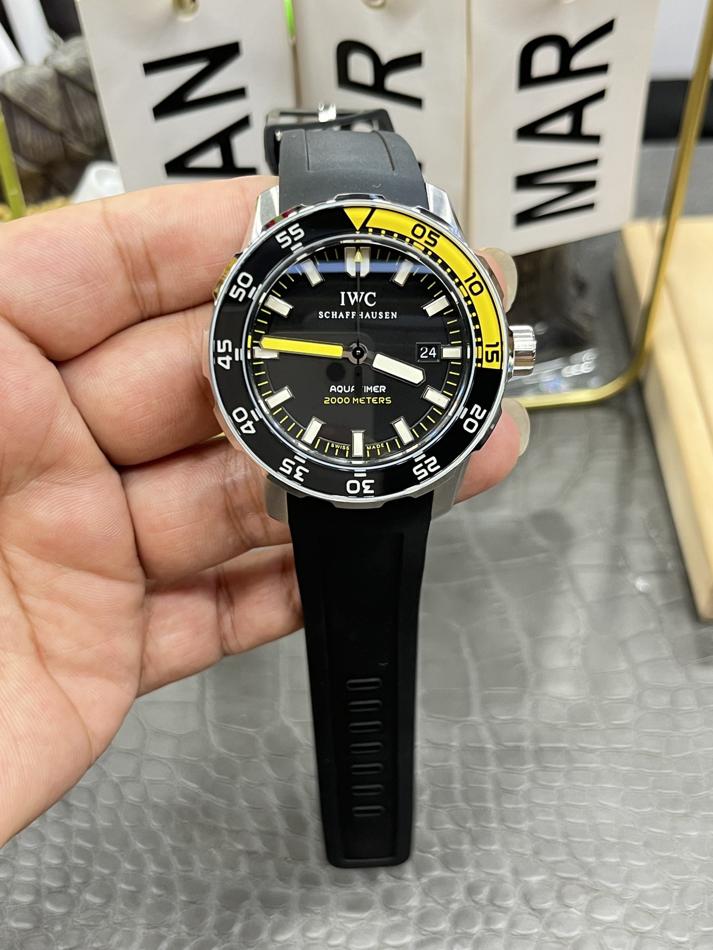 「V6SIWC アクアタイマーシリーズ／44mmセラミックベゼル／シーガル2824フルオートマチックムーブメント搭載」
