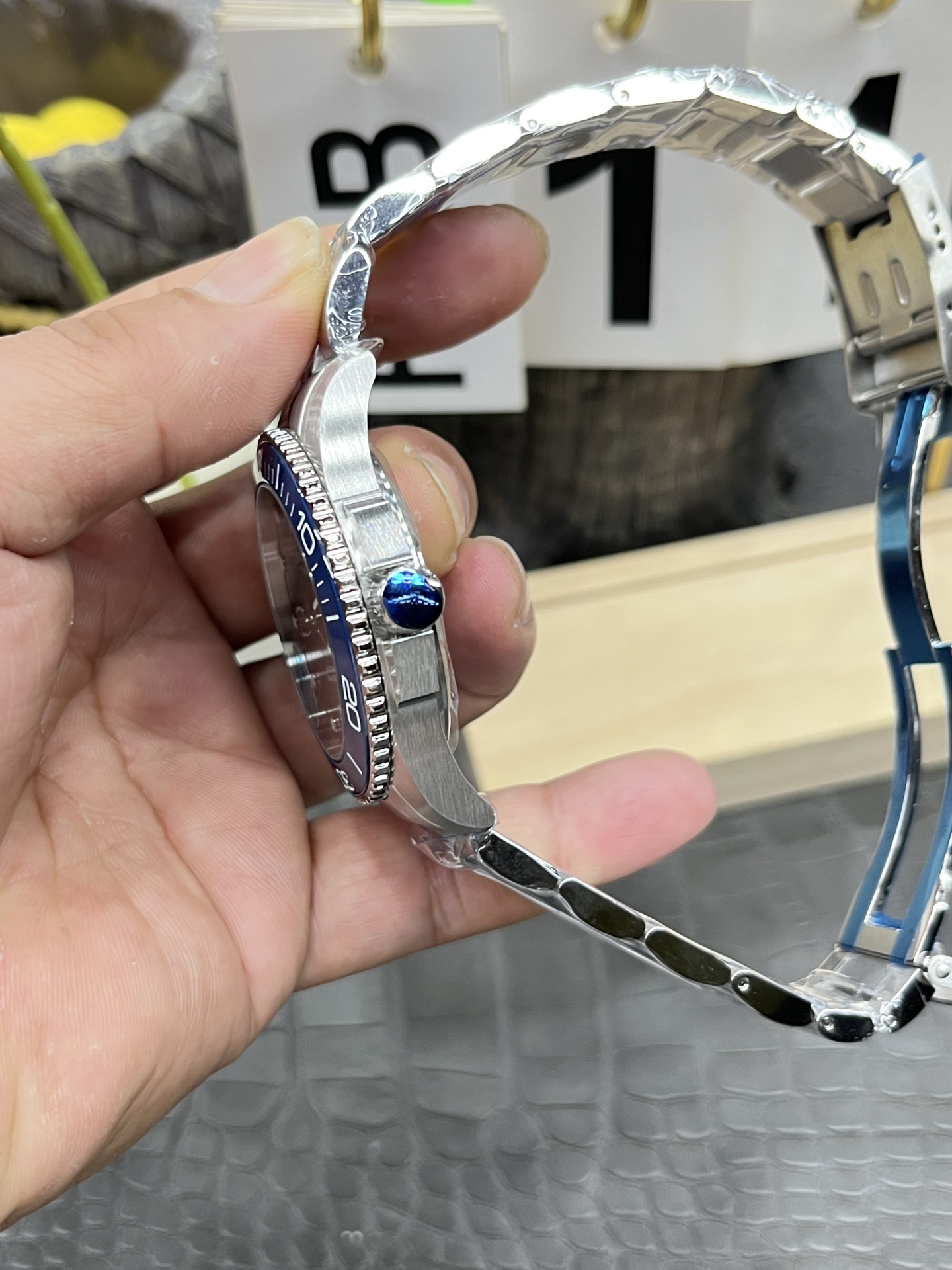 AF ロンジン コンクエスト シリーズ / 43mm ブルーダイヤル スチールブレスレット バージョン / シーガル 2824 フルオートマチックムーブメント