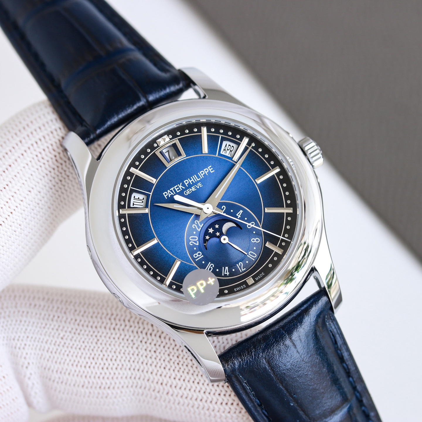 PP+ 工房のパテック・フィリップ 5205レプリカを試着してみた！