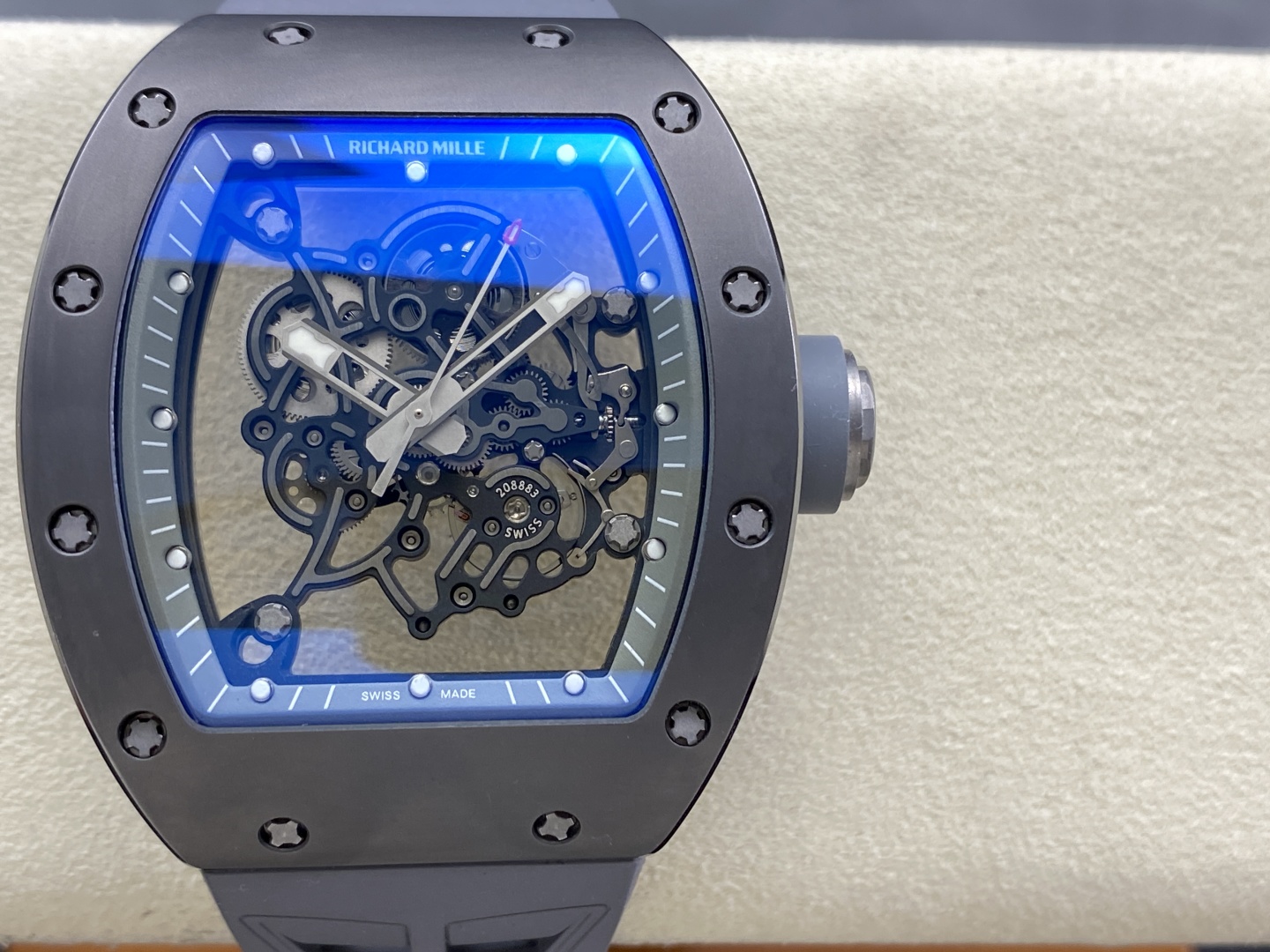 カスタマイズプロジェクト：リチャードRM055 チタンケース＋VCムーブメント 高価なです！