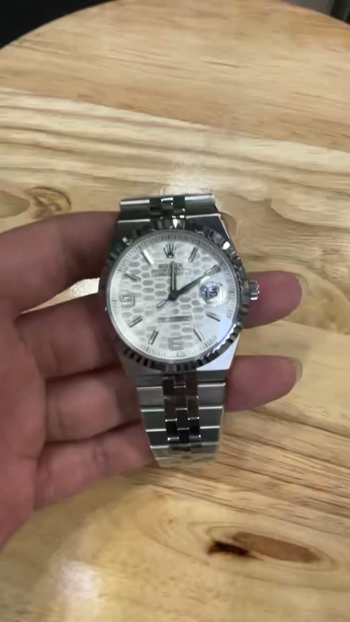 少量入荷予約受付中