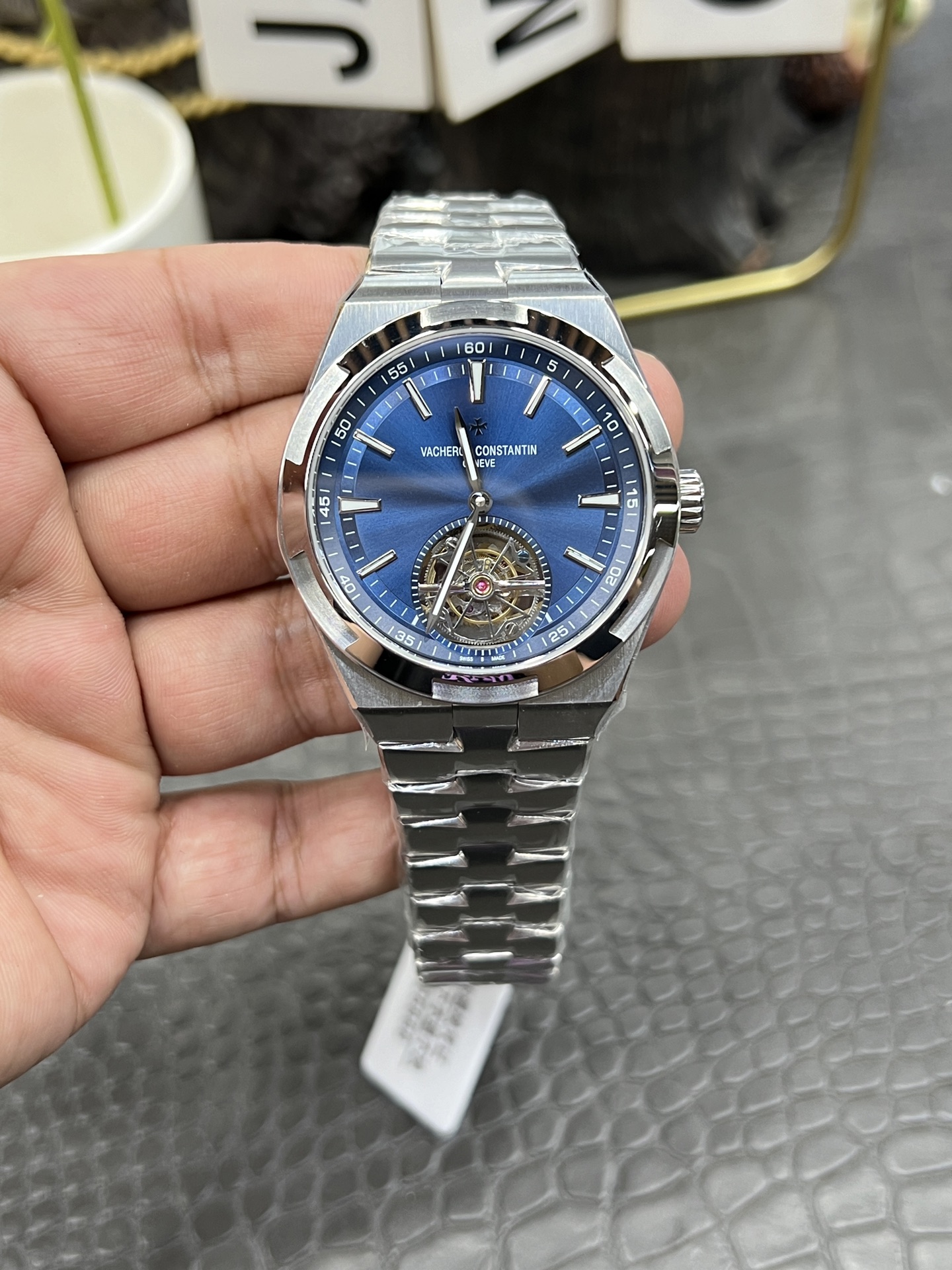 BBRヴァシュロン・コンスタンタン・オーヴァーシーズ6000V/42mm/本物のトゥールビヨン自動巻き搭載きメカニカル