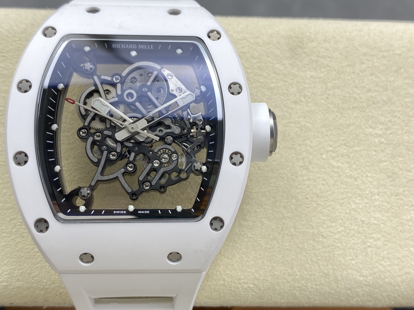 RM055セラミックシリーズカスタムウォッチが魅力的なな8つの理由！おすすめの選び方