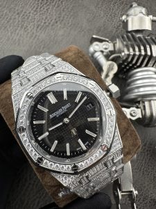 ラグジュアリーの再考: SPXファクトリーによるオーデマ ピゲ ロイヤルオーク VIP Hidden Edition